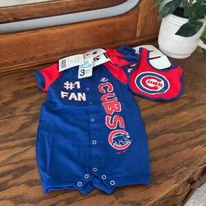 NWT Cubs baby outfit